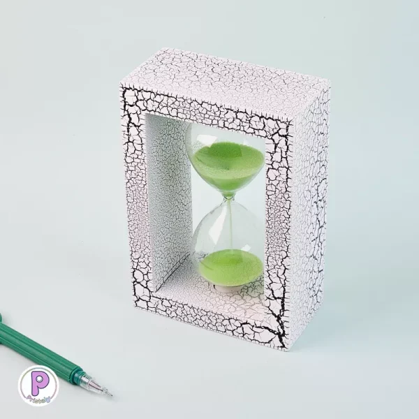 ساعت شنی فریم دار طرح دار